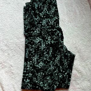 Lululemon patterned leggings